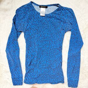 Blue leopard longsleeve